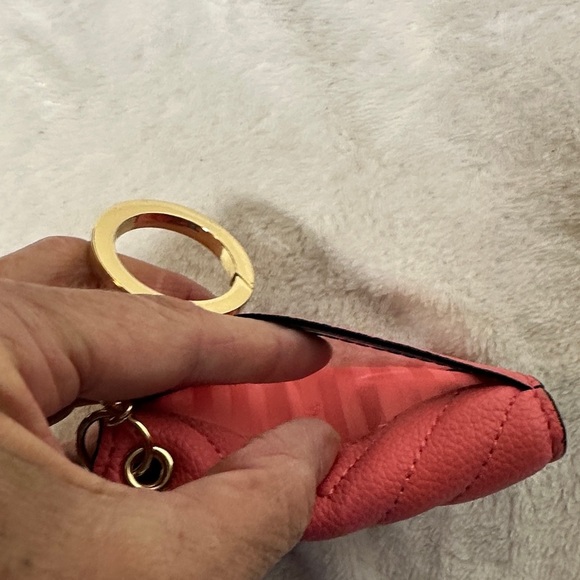 Victoria's Secret Pink Quilted Wristlet/ coin purse key chain - Picture 5 of 10